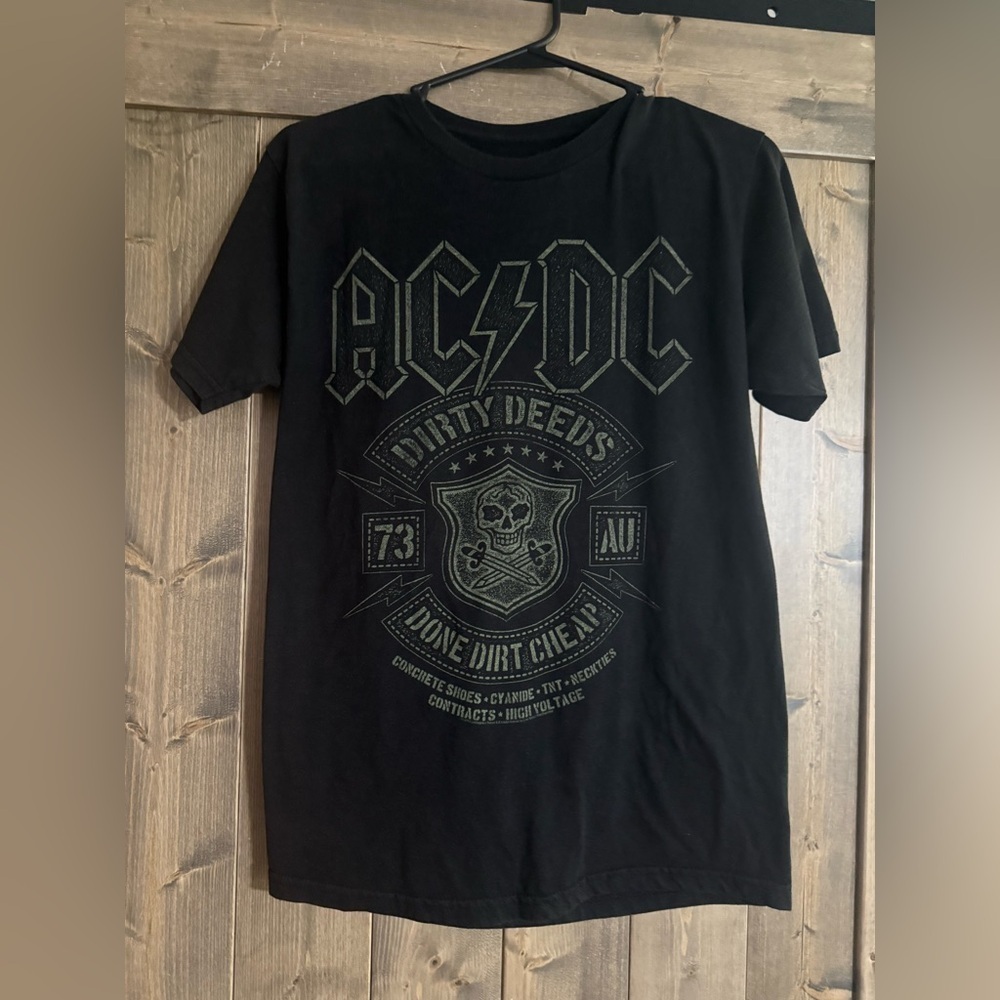 AC/DC “Dirty Deeds Done Dirt Cheap” Graphic Tee – 2014 Live Nation, Black (S)